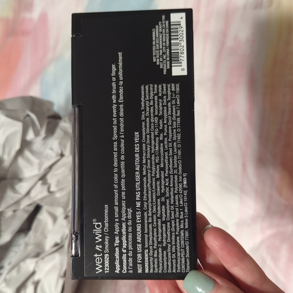 LIMITED EDITION Wet N wild paint palette eyeshadows cream makeup - Picture 2 of 3